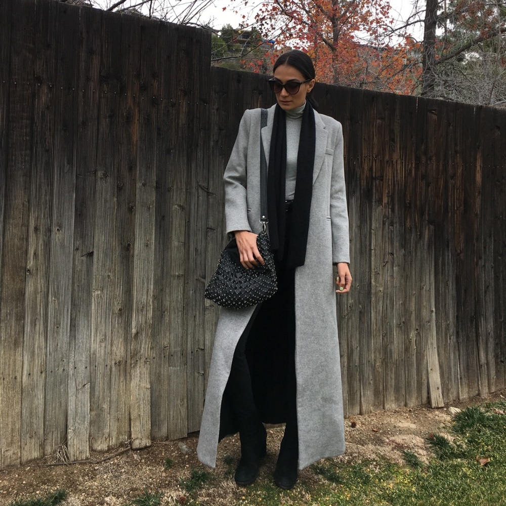 Reformation Bonwick Coat - Picture 9 of 10